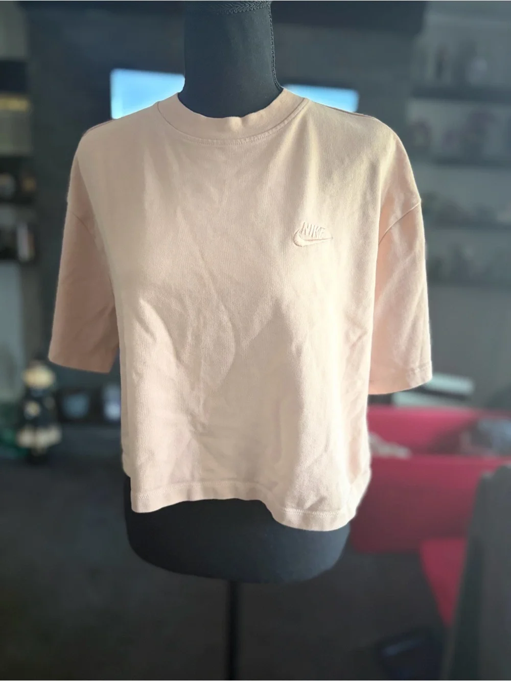 Nike Women's Cropped Crew Tee in Light Beige